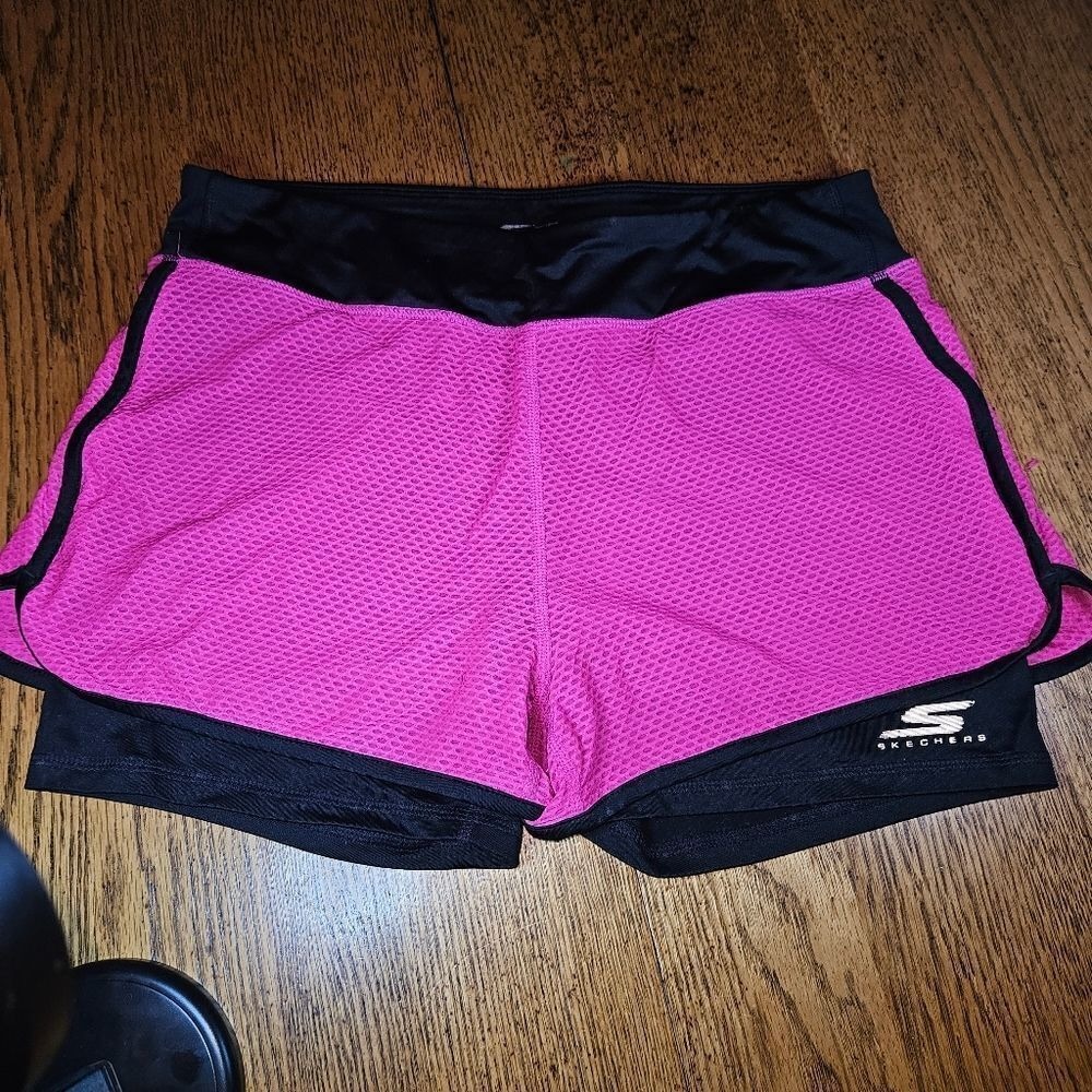 SKETCHERS Women's Large Two-in-One Pink & Black Active Shorts